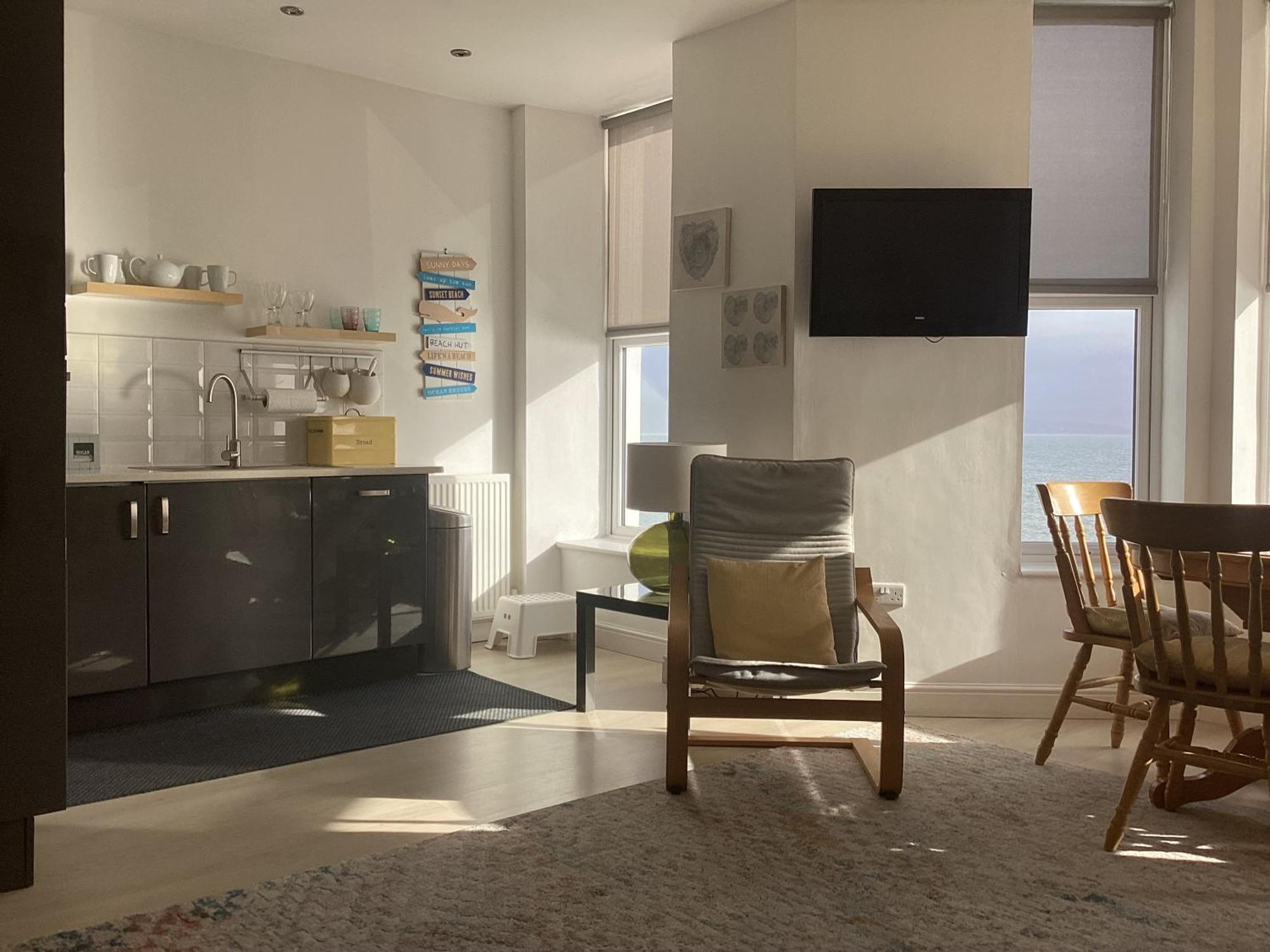 Marine Terrace Apartments Крикайет Экстерьер фото